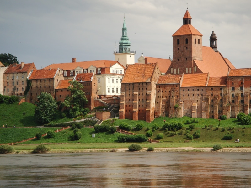 at the court of, day, no people, waterfront, poland, historical, travel destinations, city, plant, brick, outdoors, architecture, tourism, spirituality
