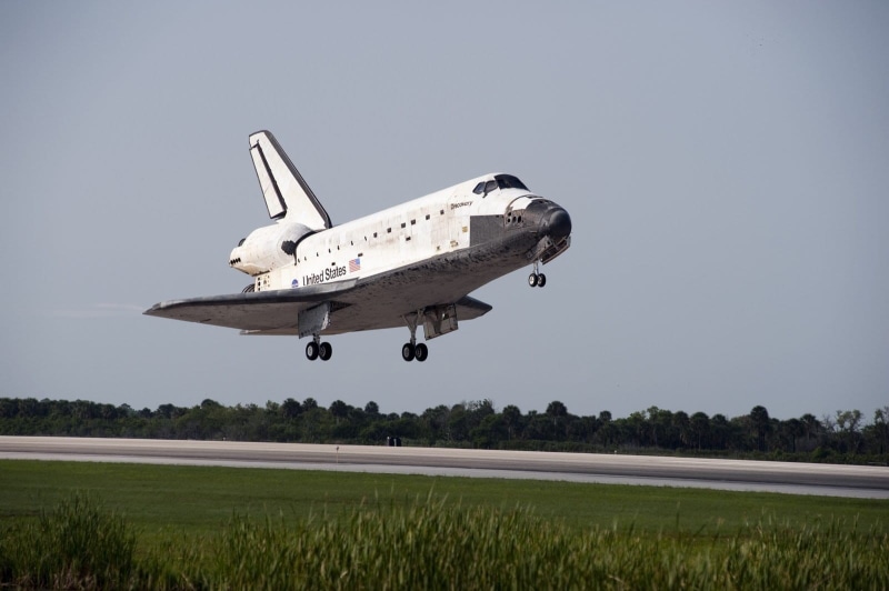 nature, space travel, universe, night sky, on the move, motion, spacecraft, day, mid-air, science, daytime, Land, side view, plane, 720P, photo, Landing