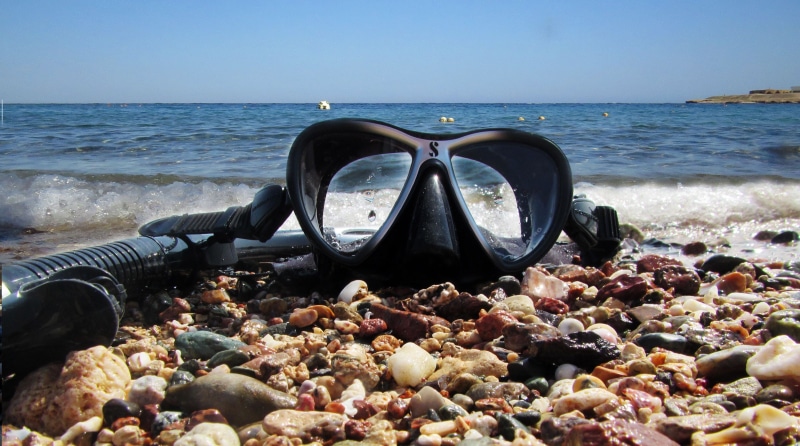 swimming, solid, nature, horizon, Swim, scuba mask, horizon over water, underwater, scenics - nature, black, rock - object, day, stone - object, land, Red Sea