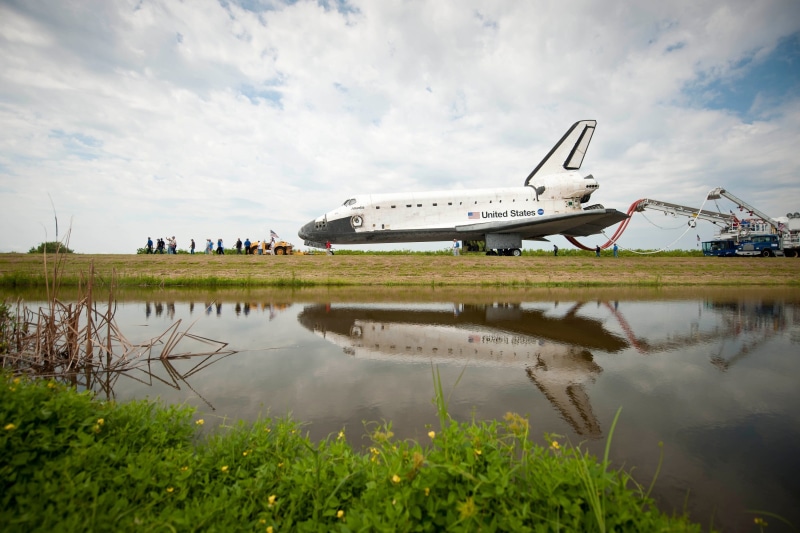 shuttle, airport, grass, flight, transportation, no people, travel, environment, exploration, lake, 2K, day, astronaut, plant, rolling, sky, Space Shuttle