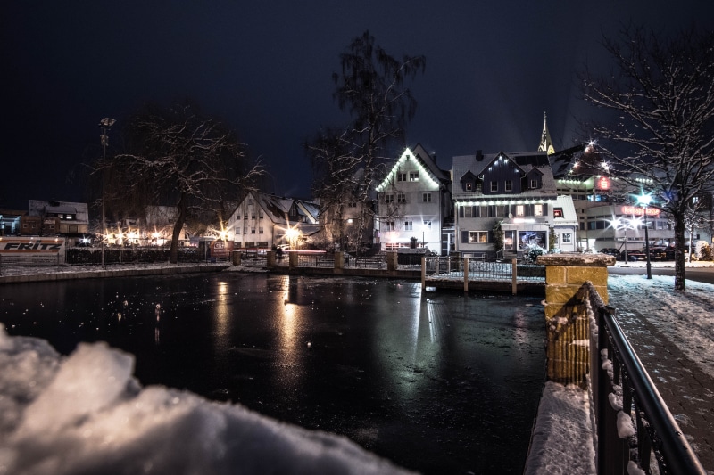 storey, long exposure, night, lights, evening, 5K, bridge, city lights, built structure, outdoors, white, light streaks, architecture, snow, cold temperature