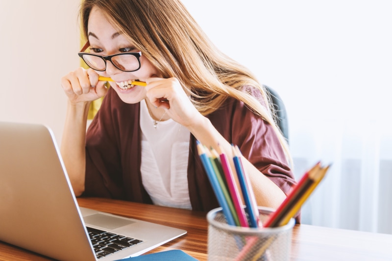 white, writing, wireless technology, office, college, women, table, person, business, homework, internet, one person, laptop, wooden, business person, computer