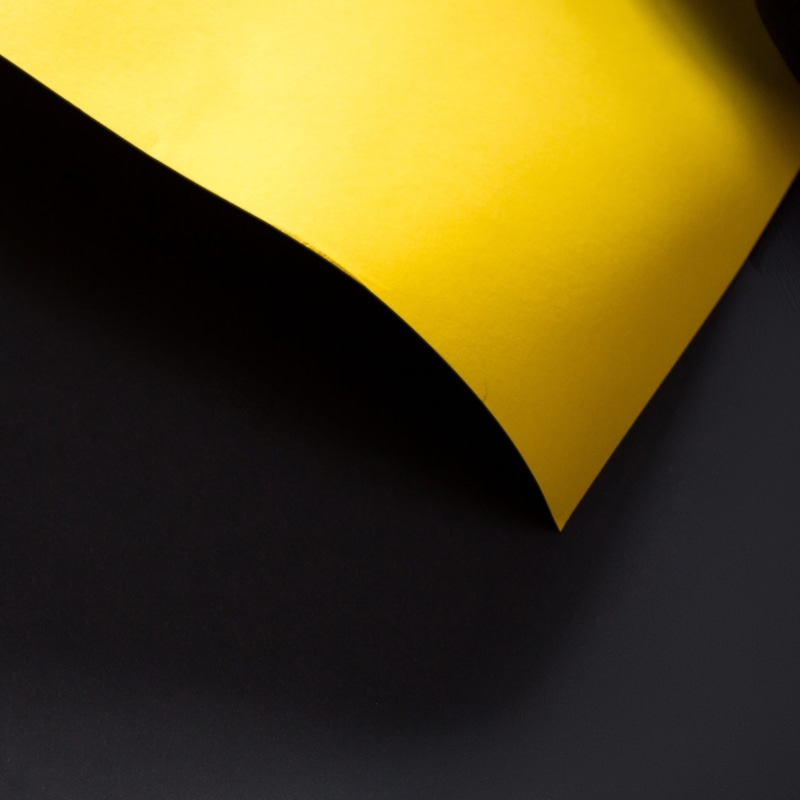 shape, copy space, high angle view, page, yellow, black background, still life, 1080P, color, black color, v, adhesive note, creativity, Yellow, no people