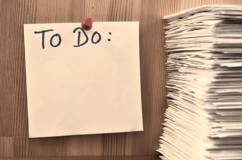 list, to do list, 4K, communication, tasks, note, wood - material, indoors, text, global communications, adhesive note, blank, target, paper, no people