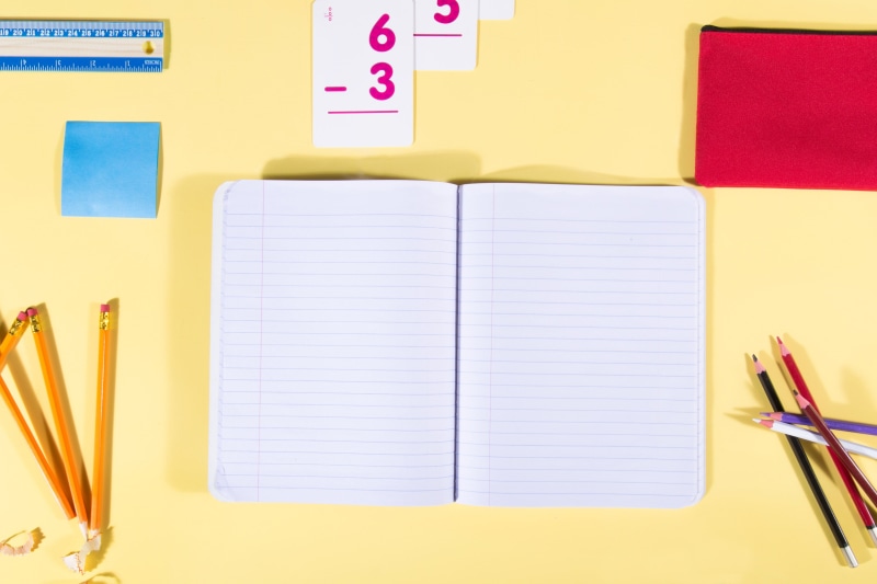 office, pen, photo, no people, Education, paper, indoors, School, book, note, yellow, page, Flatlay, copy space, studying, open, art and craft, pencil