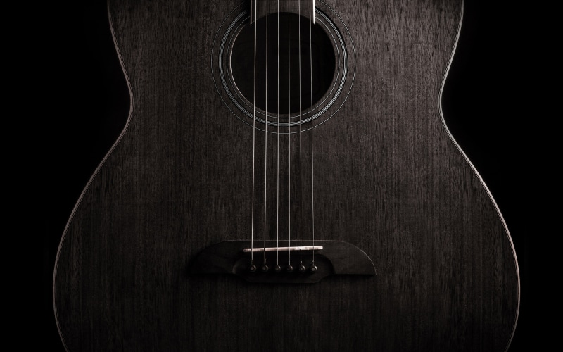 arts culture and entertainment, 2K, fretboard, indoors, string, brown, Guitar, music, no people, musical equipment, acoustic guitar, black background