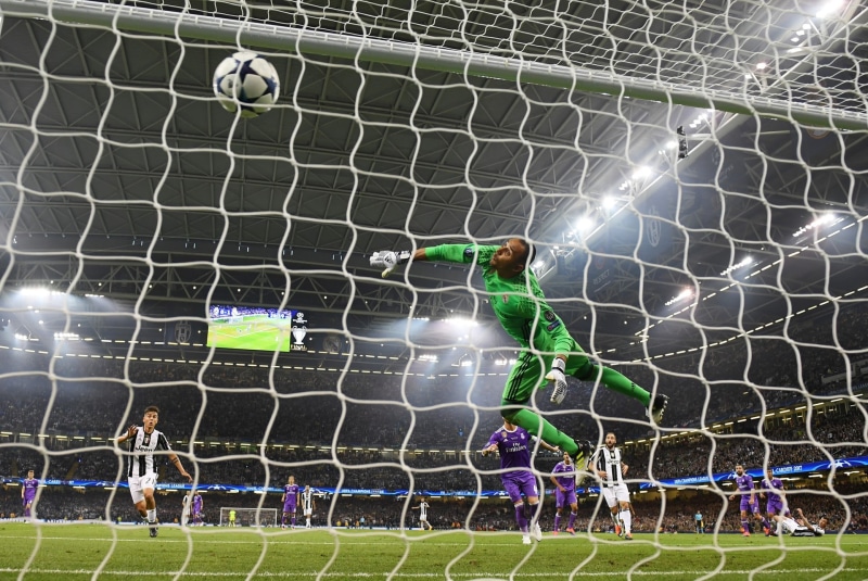 soccer uniform, Cardiff, UEFA, sport, teamwork, playing, Keylor Andrés Navas Gamboa, soccer, scoring a goal, soccer player, taking a shot - sport, goal
