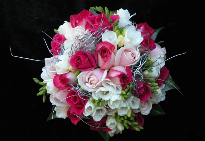 red, bouquet, decoration, bunch, inflorescence, black background, holiday, close-up, beauty, plant, freshness, valentines Day - Holiday, beautiful, petal