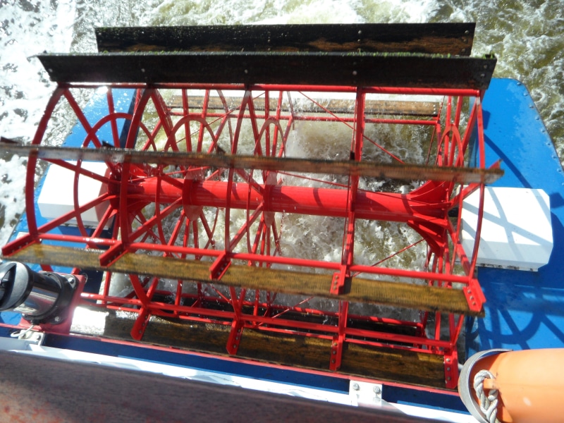 travel, no people, paddle wheel, 4K, architecture, water, wheel, paddle steamer, low angle view, industry, drive, turn, transportation, connection, rear view