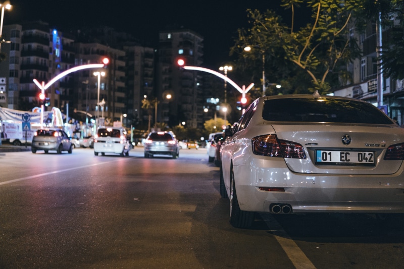 lights, beatiful, power, taxi, loveless, dark, transportation, land vehicle, last, motor vehicle, car, traffic, weekend, street light, city street, headlight