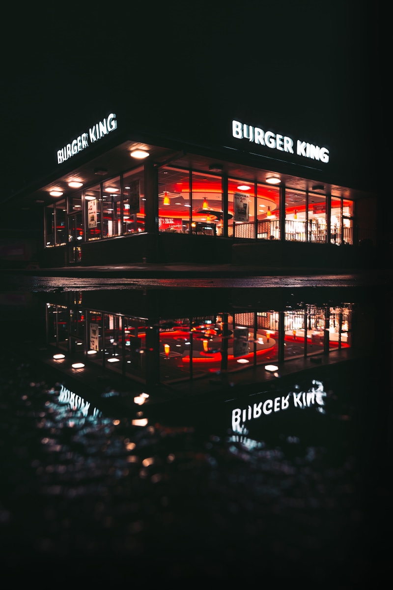 night, illuminated, nautical vessel, reflection, waterfront, fast food, lighting, 5K, puddle, text, nature, dark, river, burger king, restaurant, western script