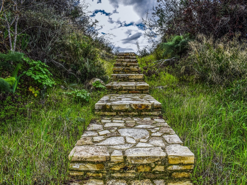 diminishing perspective, no people, 5K, footpath, scenery, stairs, travel, stone - object, tree, plant, nature, beauty in nature, sky, stairway to heaven