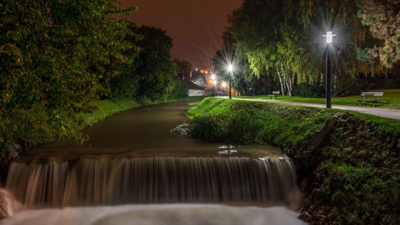 house, tranquility, grass, 1080P, scenics - nature, water, street light, blurred motion, trees, bench, plant, tree, landscape, sport, architecture, green color
