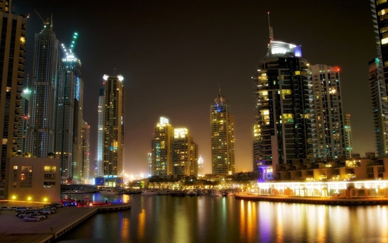 office Building, buildings, spire, asia, dubai, financial district, arabia, reflection, built Structure, illuminated, harbor, beach, waterfront, office building exterior