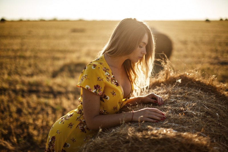 cleavage, hay, red nails, lifestyles, blonde, hair, landscape, land, yellow dress, sunlight, field, nature, sideboob, sunset, 1080P, sky, long hair, hairstyle