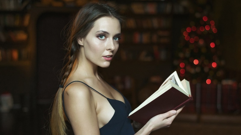 sideboob, reading, Amina Katinova, holding, women, beauty, publication, books, portrait, headshot, depth of field, indoors, hairstyle, adult, long hair
