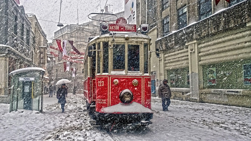 istambul, snow, vehicle, street, 4K, winter, turkey, istiklal avenue, freezing, transport, cable car, snowy, tree, snowfall, tram