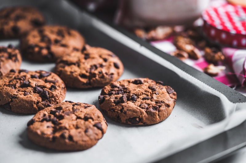 food, baking, 4K, yummy, sweet, hungry, dessert, comfort food, close-up, chocolate, snack, chocolate chip, cookies, food and drink, baking sheet, baked