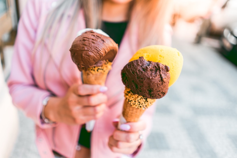 frozen food, scoop shape, love, top, sugar, dairy product, foodie, sweet, outdoors, yummy, cream, frozen, ice cream cone, dating, vanilla ice cream, temptation