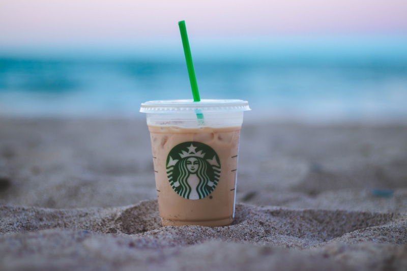 brand, drink, close up, dairy, beverage, coffee, no people, beach, food and drink, logo, land, close-up, straw, juice, sea, coffee cup, focus, 5K, day