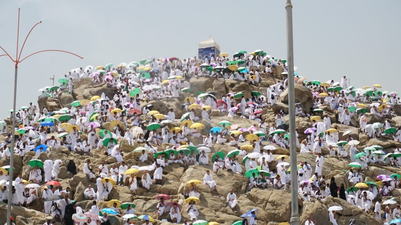 mecca, 5K, multi colored, nature, architecture, abundance, large group of people, real people, gibraltar womb, travel, outdoors, day, crowd, popular music concert