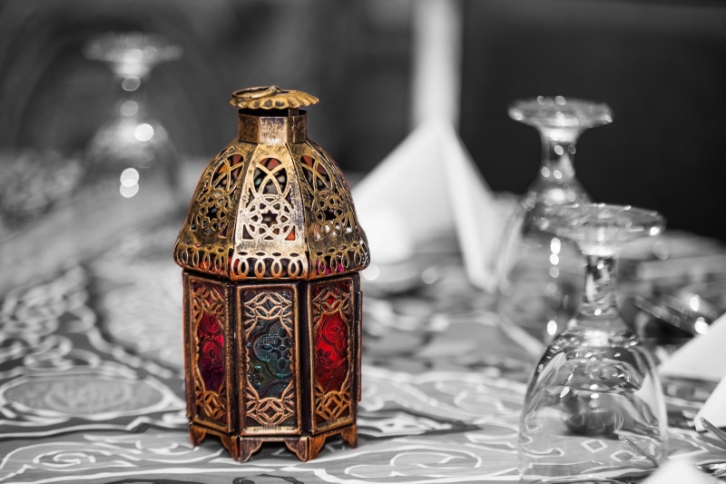 table, ornate, coloring, close-up, arrangement, container, riyadh, decoration, indoors, ramadhan, jar, glass - material, lantern, no people, glass, craft
