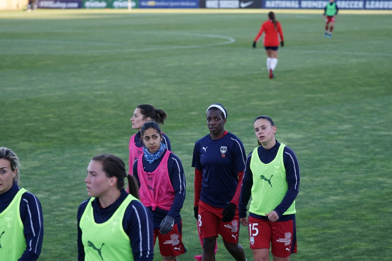 group, vehicle, 5K, watercraft, boat, soccer player, sport, men, real people, soccer team, vessel, day, soccer uniform, athlete, field, building, cooperation