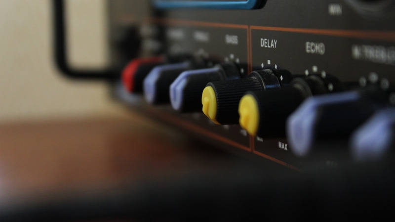 control panel, recording Studio, sound recording equipment, sound Mixer, studio, input device, knob, push Button, switch, broadcasting, musical instrument