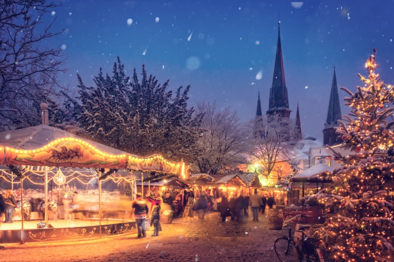 holiday, tourist, twilight, dark, german, decorated, market, tree, traditional, carousel, human, building, snowing, celebration, architecture, old, attraction
