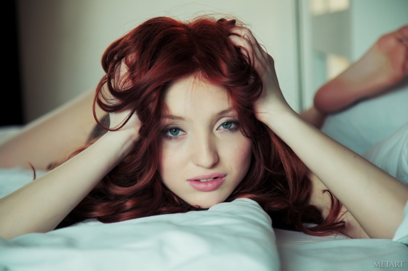 young adult, redhead, face, home interior, one person, hair, s, hairstyle, bed, model, portrait, adult, beauty, furniture, 1080P, young women, indoors