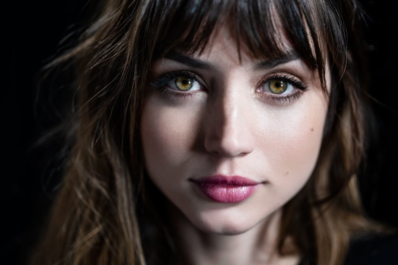720P, looking at viewer, black background, face, green eyes, closeup, Ana de Armas, actress, women, lipstick