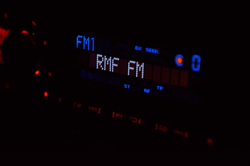 musical, music studio, digital display, studio, broadcast, car, blue, volume, stereo, audio, radio, record, fm, computer monitor, sound, interview, media