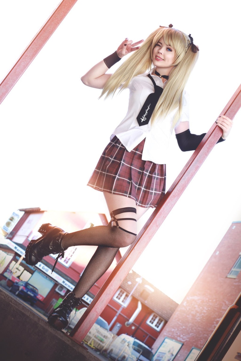 winking, cosplay, 720P, standing, fashion, wink, Marie Rose, casual clothing, dyed hair, young adult, portrait display, beautiful woman, hair, long hair