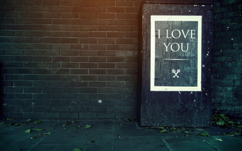 white, 2K, text, decor, black, wall, i love you, bricks, keys, print, love