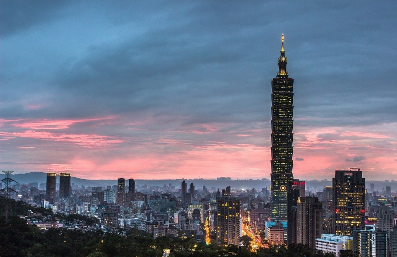 720P, built structure, city, outdoors, financial district, Taipei 101, nature, travel destinations, building, no people, romantic sky, cloud - sky, office building exterior
