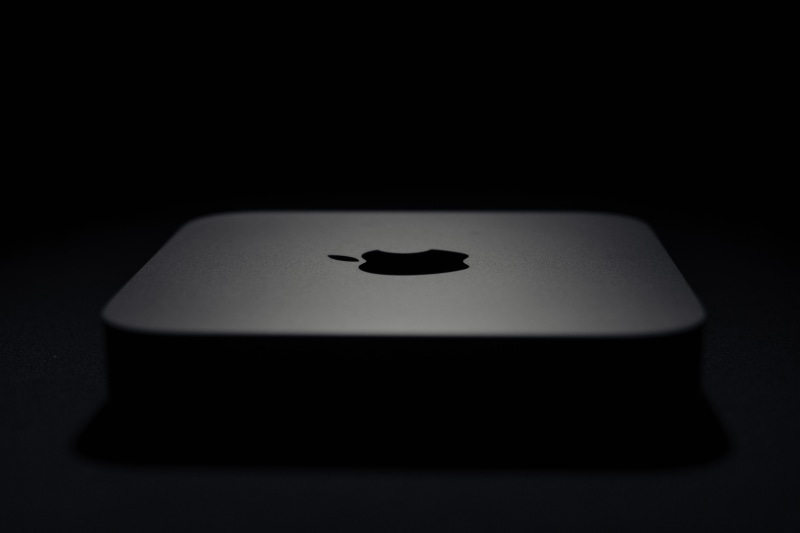 candle, mac, trademark, table, dark, two objects, sadness, bird, black, leisure games, apple, computer, symbol, luck, single object, business, 8K, sport