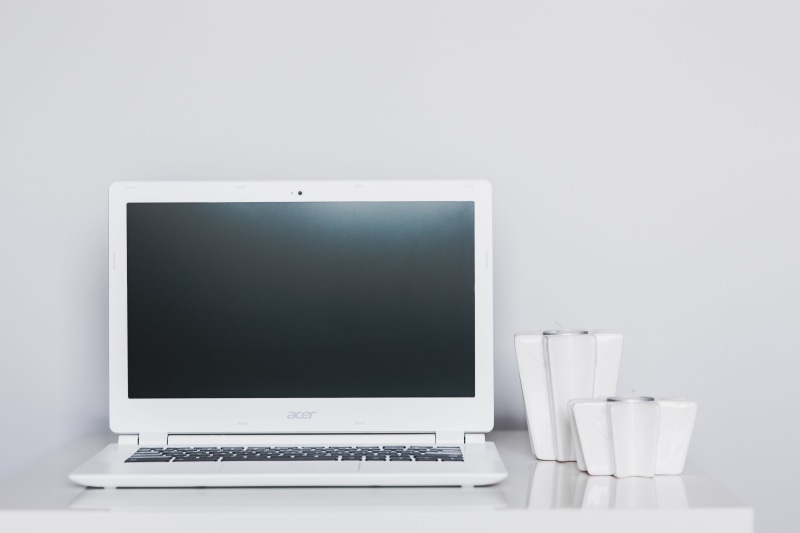 5K, white color, business, flat screen, studio shot, technology, computer Monitor, notebook, connection, place of Work, no People, cell phone, pC, office