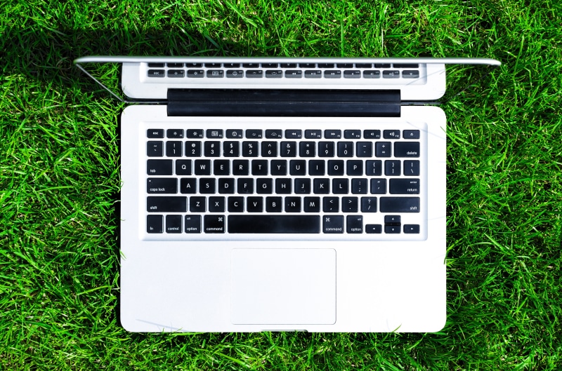 keyboard, outside, mobility, computer keyboard, remote, photography, nobody, saving, web, monitor, green, directly above, day, Pc, 5K, no people, portable information device