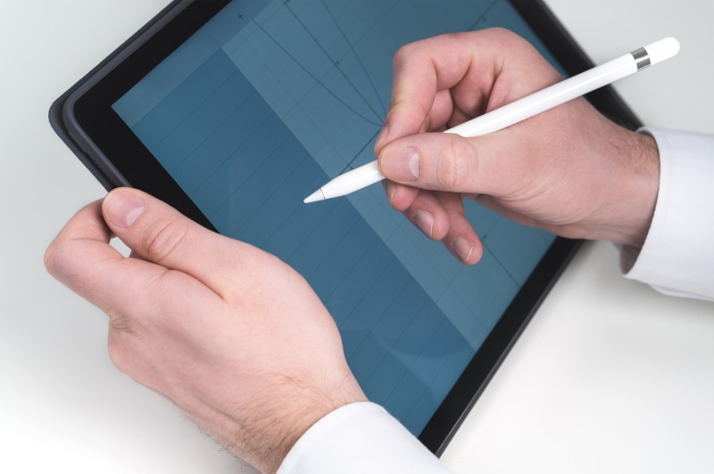 using, diagram, marketing, occupation, device, person, modern, professional, screen, computer, blouse, electronic, human hand, males, pro, indoors, touch