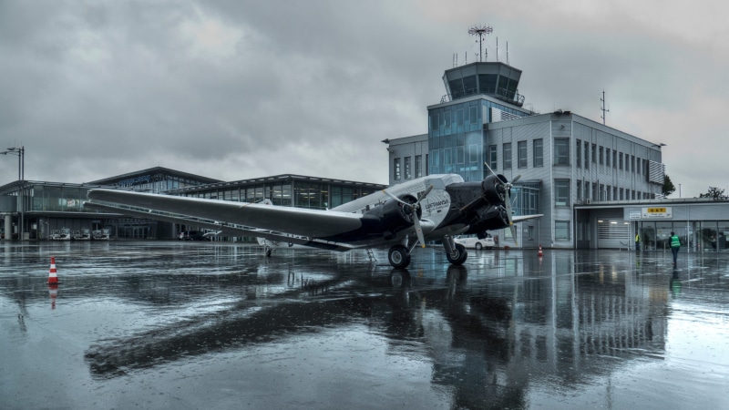 rain, old, nautical vessel, cloud - sky, junkers, outdoors, building exterior, 5K, water, transportation, ju 52, wanderlust, auntie ju, sky, mode of transportation
