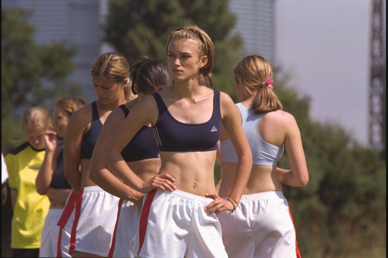 Keira Knightley, people, small group of people, group of people, exercising, togetherness, females, standing, Bend It Like Beckham, outdoors, sports clothing