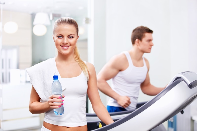 girl smiling, water bottle, treadmill, Fitness, girl, towel, treadmill workout, 2K, gym