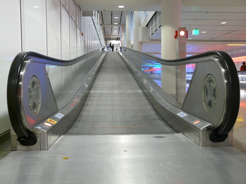 underpass, means of rail transport, city, entry, pavement, person, Roll, architecture, the way forward, Band, direction, tunnel, futuristic, walkalator