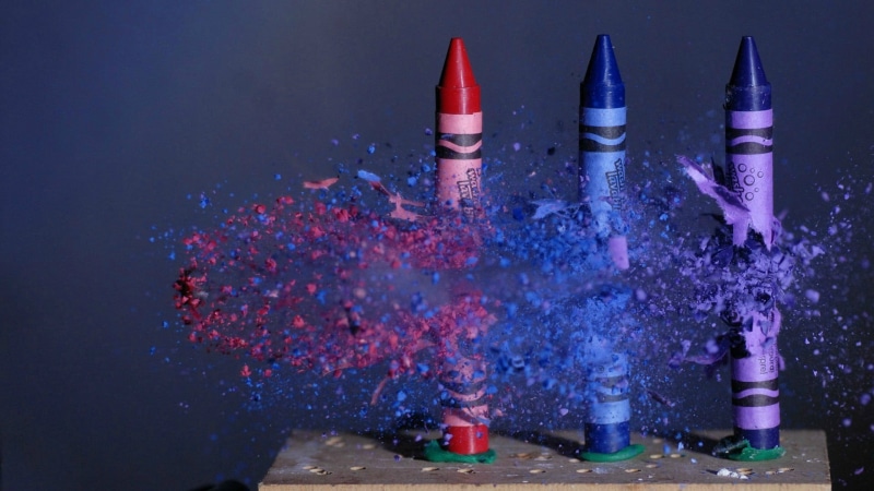sport, young men, crayons, nature, full length, purple, water, shattered, night, broken, young adult, three, competition, sports race, swimming, people