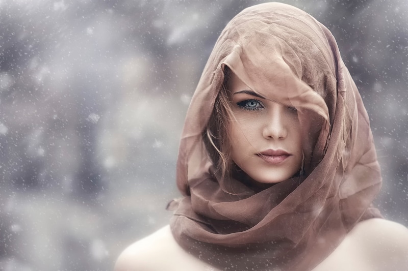 s, body part, 1080P, outdoors, young adult, looking at camera, winter, hairstyle, snow, brown, fashion, nature, snowing, Alessandro Di Cicco, headshot