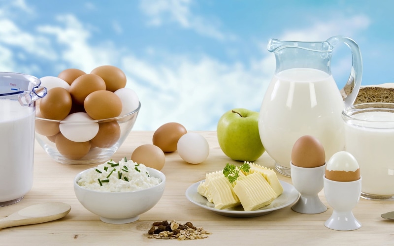 bowl, no people, white, refreshment, milk, crockery, brown, apple, baking, farm, egg, homemade, herbs, table, ingredient, dishes, 720P, breakfast, freshness