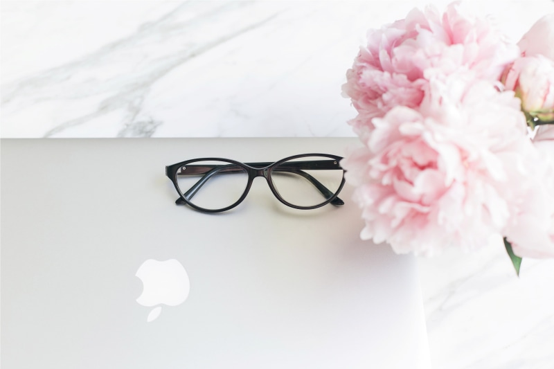 apple, tender, glasses, pink, 2K, flowers, marble, bouquet, laptop, peonies