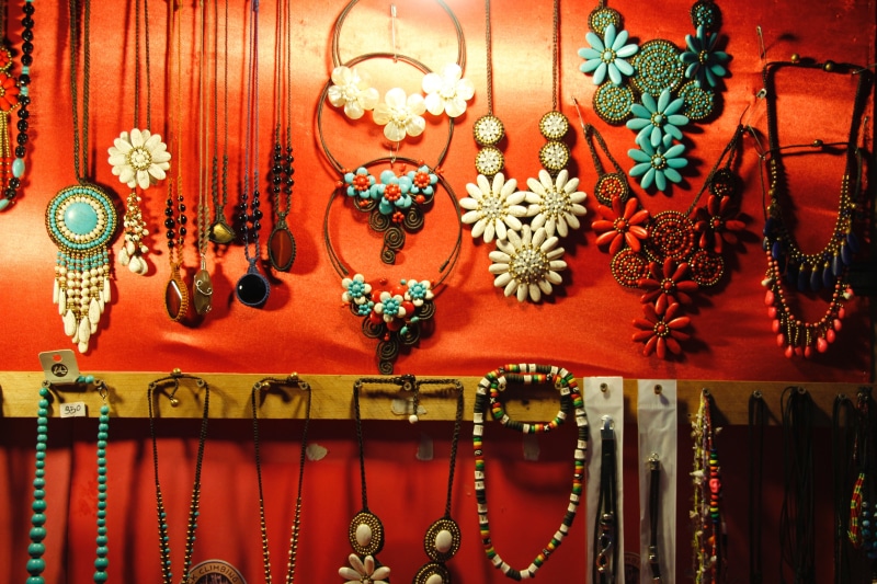 pattern, luxury, shell, rhinestone, metal, wealth, gem, indoors, ornate, lighting equipment, wood beads, no people, art and craft, for sale, craft, large group of objects