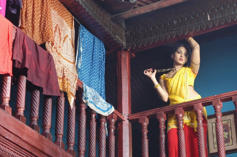 sharma, anushka, 2K