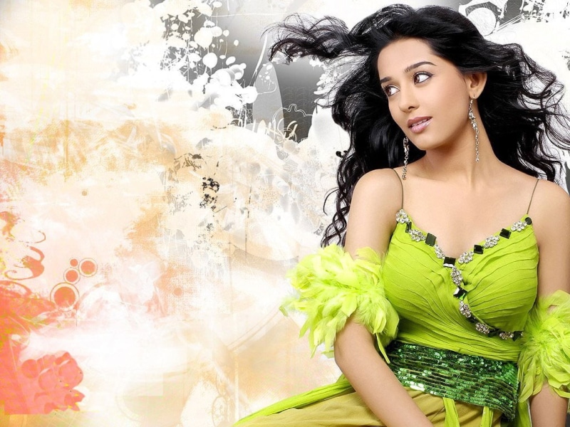Female Celebrities, young women, s, hair, women, one person, fashion, green color, face, beautiful, portrait, looking at camera, rao, beautiful people